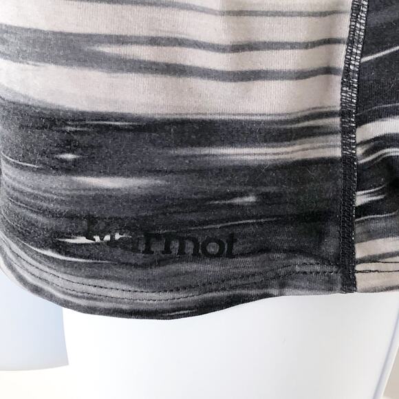 Marmot Tank Top Built In Bra Grey Medium Racer Back - Picture 7 of 7